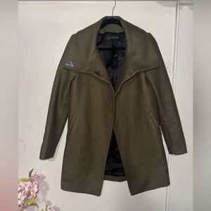 ZARA JACKET W/ EMBELLISHED SLEEVES size xs